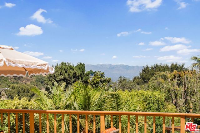 4 Bed Home for Sale in Los Angeles, California