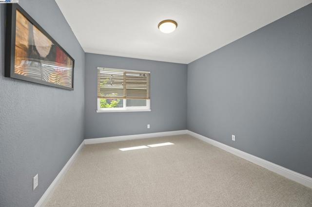 105 Creighton Way, Danville CA: https://media.crmls.org/mediaz/080c2b60-fa61-47ed-99de-aea13fdfed53.jpg