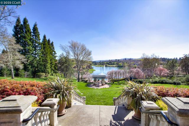 5070 E Lakeshore Drive, San Ramon CA: https://media.crmls.org/mediaz/080d0d26-4ac7-480a-8690-93e5ee32e6f8.jpg