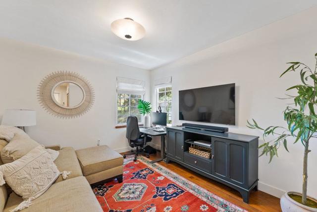 105 Zanzibar Drive, Aptos CA: https://media.crmls.org/mediaz/080e63b0-bdb1-43ab-bf95-e5e056d0c402.jpg