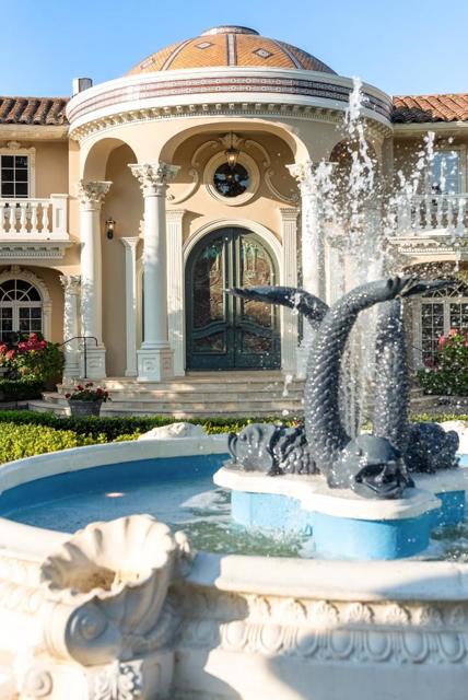 112 Holiday Drive, La Selva Beach CA: https://media.crmls.org/mediaz/080f0220-1597-48f9-8556-6f697e5a1edc.jpg