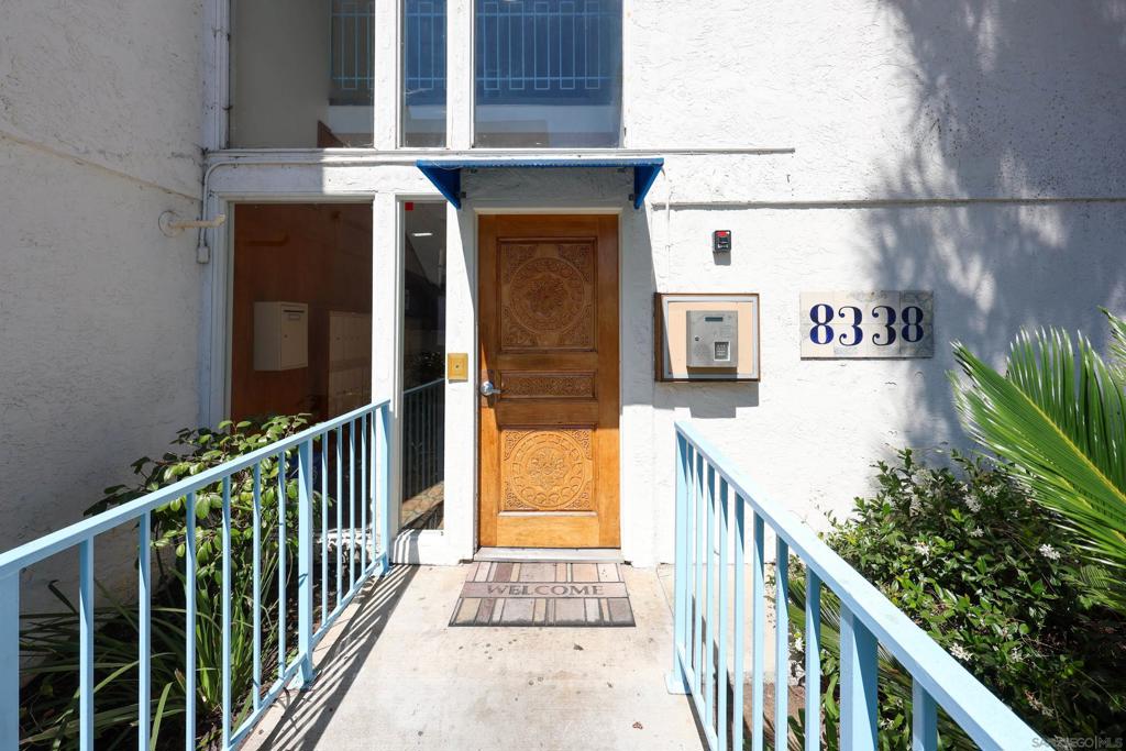 MLS #250035068SD image #24