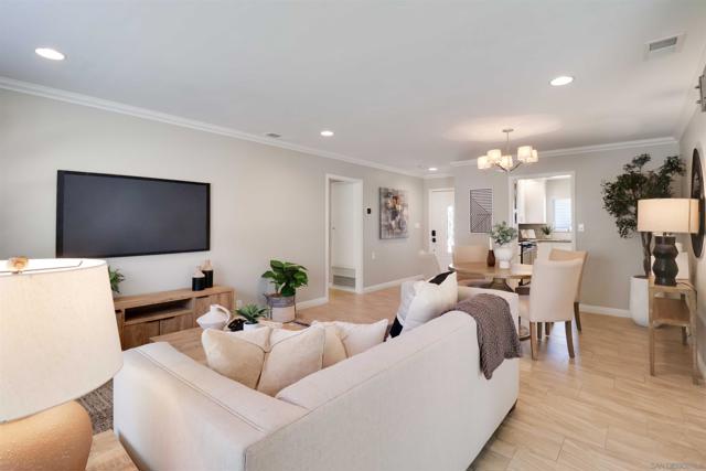 918 La Tierra Dr, San Marcos CA: https://media.crmls.org/mediaz/0810e108-7171-4a42-9924-c54cffde817b.jpg