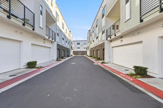 5740 Vibrant Loop, San Jose CA: https://media.crmls.org/mediaz/0810f61c-0c4f-4c8d-b105-0e342702e095.jpg