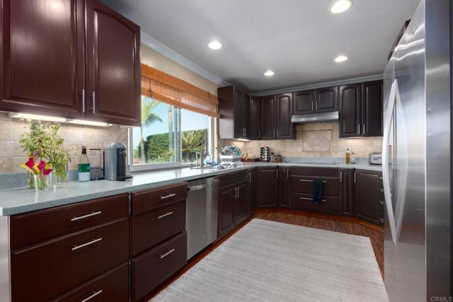 Detail Gallery Image 23 of 56 For 2124 Pintoresco Court, Carlsbad,  CA 92009 - 4 Beds | 3 Baths