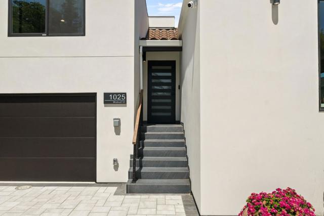 1025 Walnut Street, San Carlos CA: https://media.crmls.org/mediaz/08144706-e422-4fcf-b4d7-bc5baa8158ec.jpg