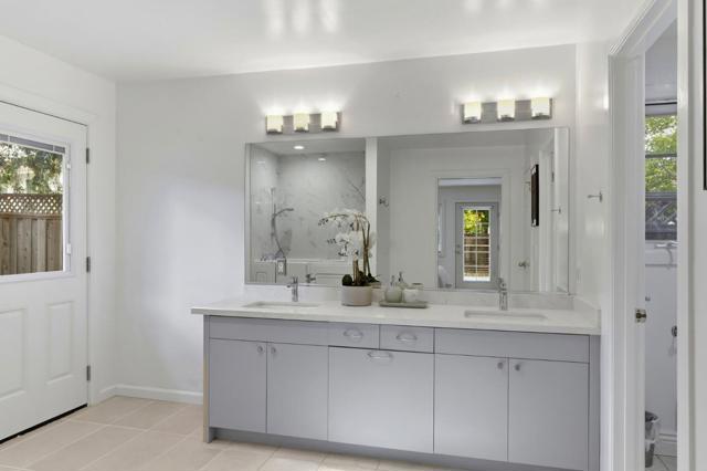 Image 21 of 44 For 7027 Brooktree Way