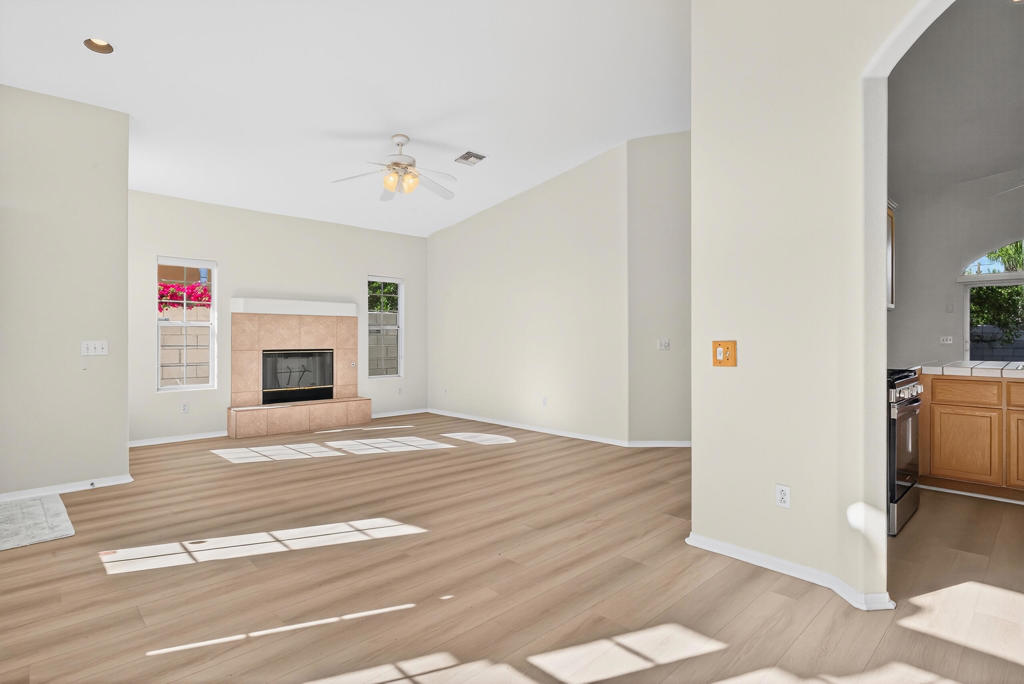 MLS #219139123PS image #5