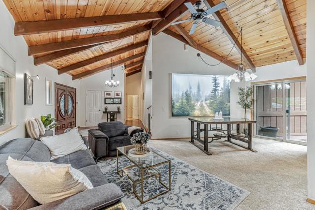200 View Road, Felton CA: https://media.crmls.org/mediaz/0814e994-fd21-43ad-99cf-547e7a27e8d6.jpg
