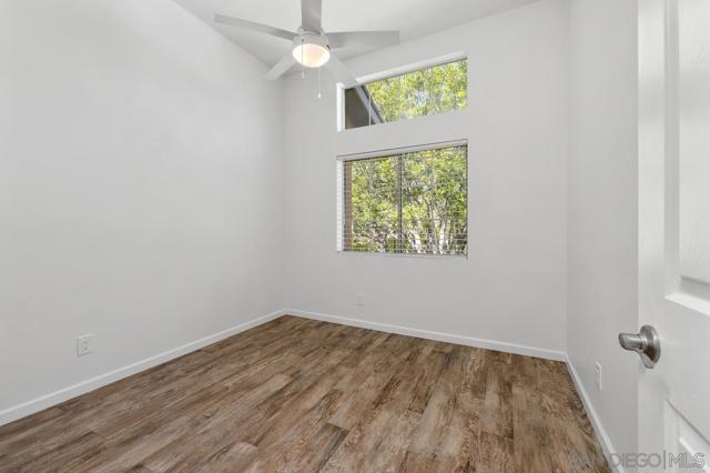 12047 Tivoli Park Row, San Diego CA: https://media.crmls.org/mediaz/08160fbe-2920-4220-98a6-c449fbd3cd3a.jpg