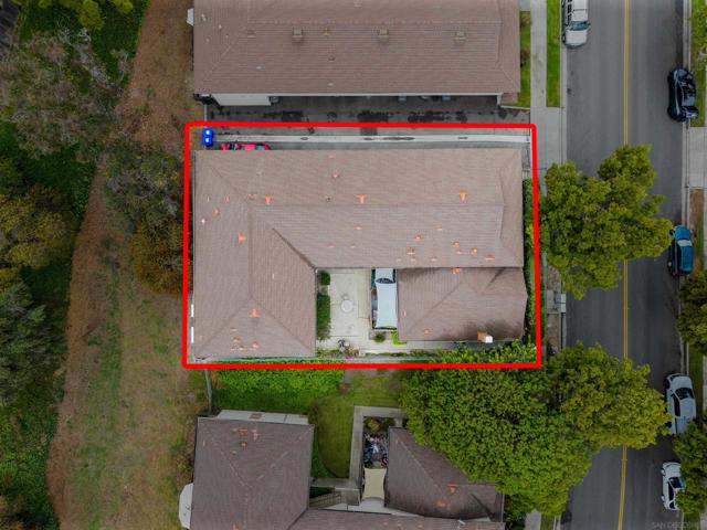 2139 Via Esmarca, Oceanside CA: https://media.crmls.org/mediaz/081639d3-1e6f-4ce3-abbd-7a32ac53ced3.jpg