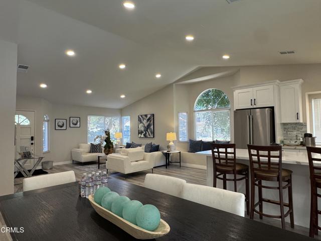 Detail Gallery Image 7 of 20 For 9967 Yew Ct, Rancho Cucamonga,  CA 91730 - 5 Beds | 3 Baths