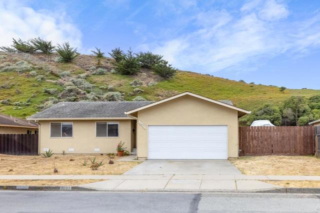 3097 Messinger Drive, Marina CA: https://media.crmls.org/mediaz/0817cef7-4fba-43fd-9a0e-cab892203091.jpg