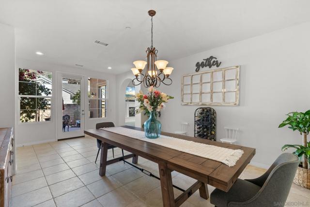 Dining room looking out to courtyard