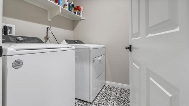 Detail Gallery Image 17 of 28 For 30491 De Caron St, Murrieta,  CA 92563 - 4 Beds | 2 Baths