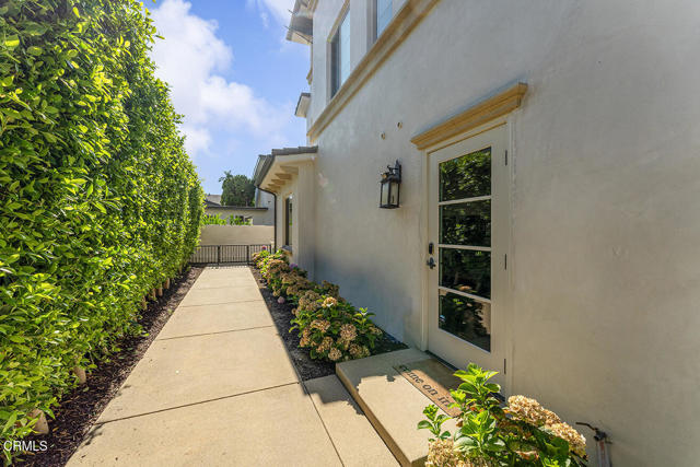 418 Fairview Avenue, Arcadia CA: https://media.crmls.org/mediaz/0818fbdf-2fd9-49a6-821a-053bc08d90de.jpg