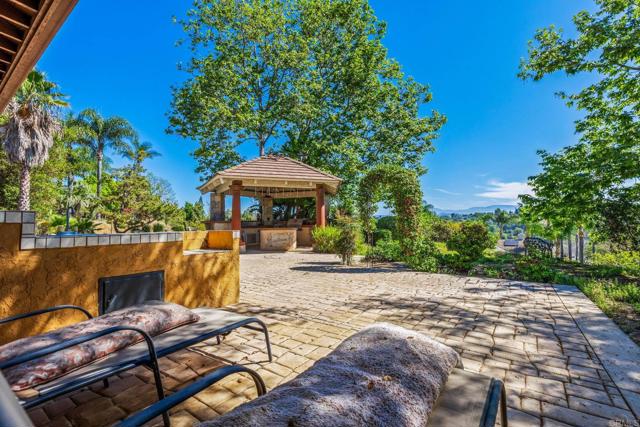 Detail Gallery Image 41 of 51 For 1147 Sea Larke Dr, Fallbrook,  CA 92028 - 4 Beds | 2/1 Baths