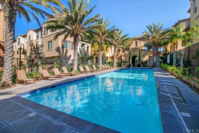 2494 Antlers Way, San Marcos CA: https://media.crmls.org/mediaz/081967c0-556a-4c32-a021-7e4bf28cc9f5.jpg