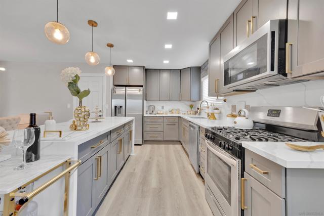 3716 Duffy Way, Bonita CA: https://media.crmls.org/mediaz/0819d320-c95c-45fc-a93d-c72d368dbd0a.jpg