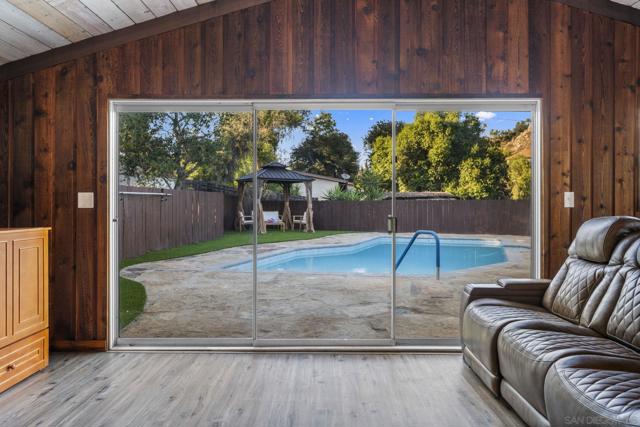 1780 Grove Rd, El Cajon CA: https://media.crmls.org/mediaz/081a1165-f057-41da-9e9d-99a762fc89a1.jpg