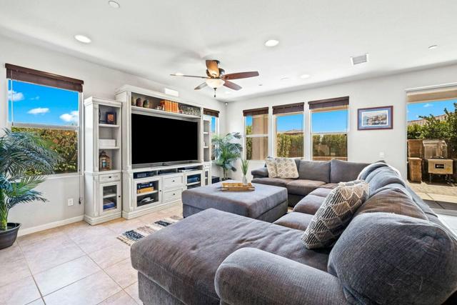 35551 Luna Court, Palm Desert CA: https://media.crmls.org/mediaz/081a3b94-fc94-49bb-b1e9-56d4aeb95b26.jpg