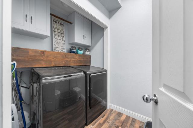 22 Quien Sabe Road, Scotts Valley CA: https://media.crmls.org/mediaz/081bb4b6-0946-48e6-8349-76bdb5e6c5e6.jpg