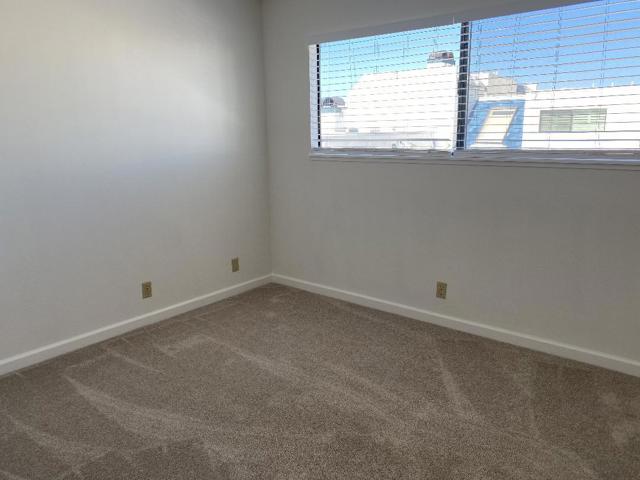 640 Portofino Lane, Foster City CA: https://media.crmls.org/mediaz/081d0c9f-3bba-448f-bae7-a8e5072b5251.jpg