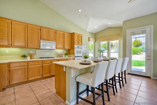 3136 Ferncreek Ln., Escondido CA: https://media.crmls.org/mediaz/081e5f21-1702-4011-804f-10f82c93d4f1.jpg