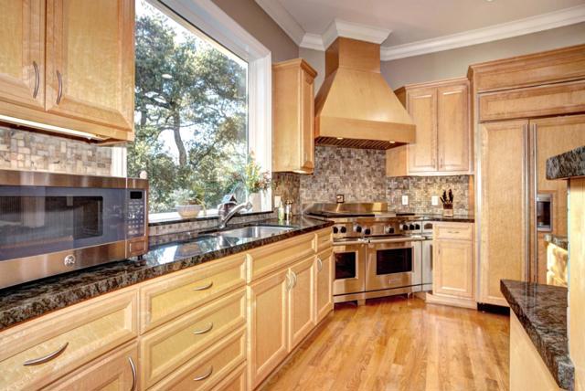 310 Old Spanish Trail, Portola Valley CA: https://media.crmls.org/mediaz/081f4978-6d75-4787-ab42-a731eb23ec74.jpg