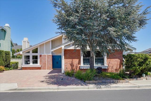 505 Drake Court, Foster City CA: https://media.crmls.org/mediaz/0821dc54-5321-4736-8306-9c48f9f87a3f.jpg