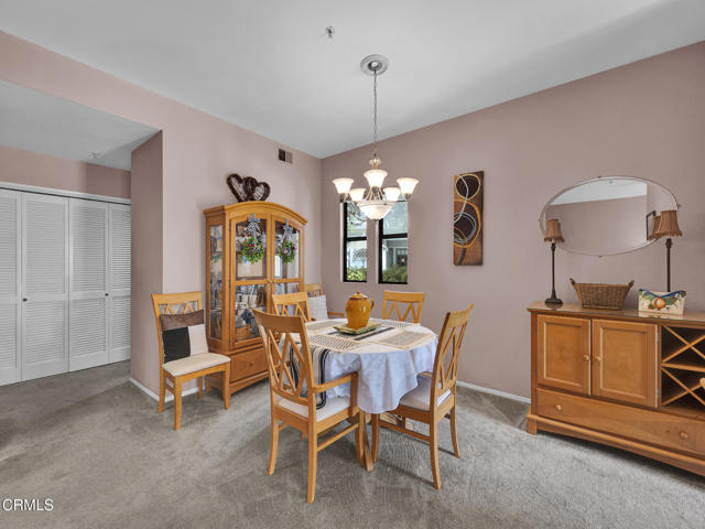 Detail Gallery Image 4 of 28 For 4525 Carpinteria Ave #C,  Carpinteria,  CA 93013 - 2 Beds | 2/1 Baths