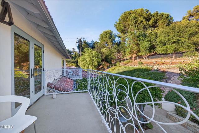 1195 Rancho Court, Ojai CA: https://media.crmls.org/mediaz/082494ce-8400-4e89-848b-8774af149e0e.jpg