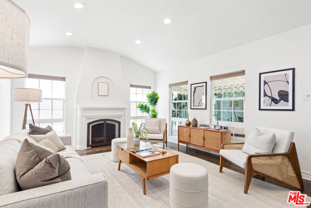 MLS #25607819 image #13