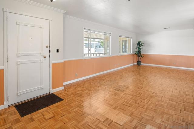 2700 Valley Parkway, Escondido CA: https://media.crmls.org/mediaz/0826b36f-1a3f-42d9-9403-7ba5401a86bc.jpg