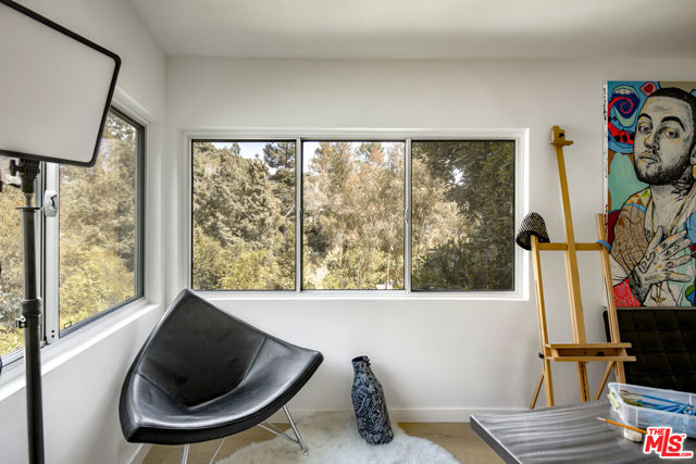 6150 Mulholland Highway, Los Angeles CA: https://media.crmls.org/mediaz/0828ba2f-511f-474f-9d3f-bc1c4d0f5449.jpg