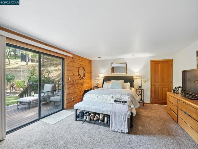 2000 Curry Canyon Rd, Clayton CA: https://media.crmls.org/mediaz/08298a0b-c07a-4979-a5a9-c4cdc6240905.jpg