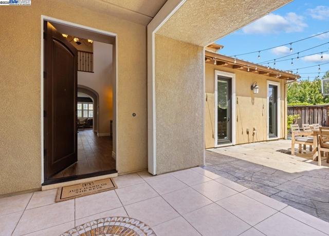 7563 Balmoral Way, San Ramon CA: https://media.crmls.org/mediaz/0829ddb9-4ae5-419c-863f-87de4ad3c71f.jpg