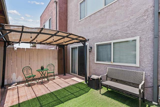 Detail Gallery Image 12 of 24 For 1463 N Broadway a,  Escondido,  CA 92026 - 2 Beds | 1/1 Baths