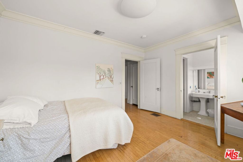 MLS #26840333 image #36