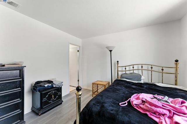 1017 Bissell Ave, Richmond CA: https://media.crmls.org/mediaz/082b0c5b-3c8f-420a-bf2c-1ddf5b312d0d.jpg