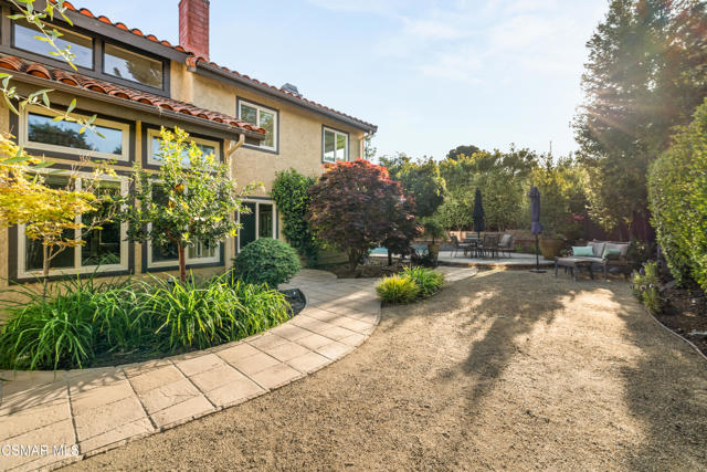 2008 Goldenrod Court, Westlake Village CA: https://media.crmls.org/mediaz/082bb786-ff83-48d6-9b5b-0ad5a23fbbf3.jpg