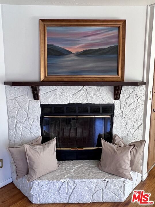 219 Winchester Avenue, Glendale CA: https://media.crmls.org/mediaz/082bd1d2-3739-4bb0-b094-0a43aef985cf.jpg