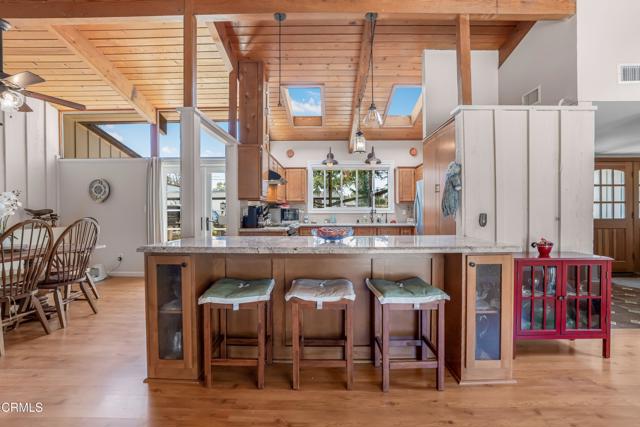 4290 Aspen Lane, Somis CA: https://media.crmls.org/mediaz/082bf3c0-be74-4ce1-a7f1-ab5d697e838f.jpg