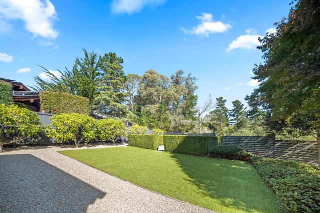 3493 Greenfield Place, Carmel CA: https://media.crmls.org/mediaz/082ca761-312f-4e5d-8a73-446edc865585.jpg