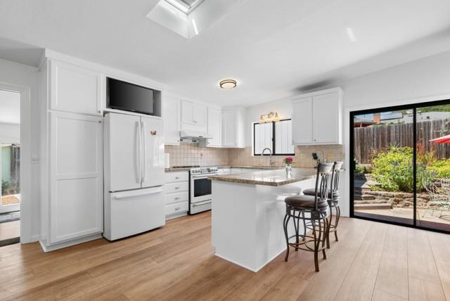 1881 Cox Road, Aptos CA: https://media.crmls.org/mediaz/082cae7c-4ed6-4420-80a6-3e16e9d2cec3.jpg