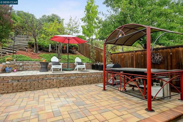 2120 Goldenrod Lane, San Ramon CA: https://media.crmls.org/mediaz/082cd739-36bb-4b76-b573-d661296a0496.jpg