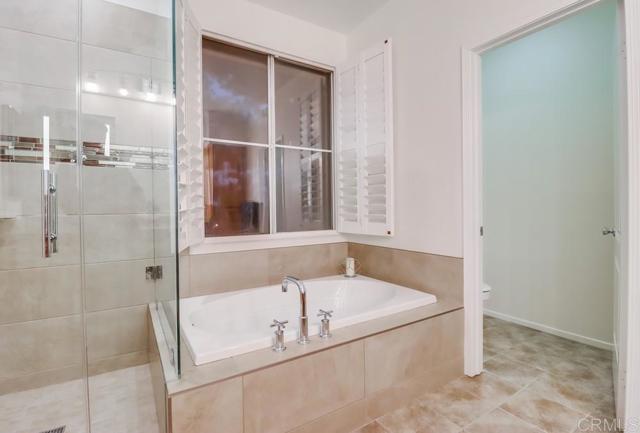 2300 Palomira Court, Chula Vista CA: https://media.crmls.org/mediaz/082cd9a5-55bf-4128-b3e9-231a449a9c57.jpg