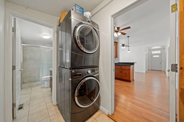 488 E Saint John, San Jose CA: https://media.crmls.org/mediaz/082f7fab-f879-4350-90fd-5d77b5850f1c.jpg