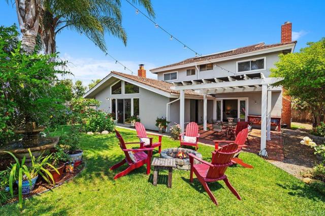 5448 Noah Way, San Diego CA: https://media.crmls.org/mediaz/083028c7-533f-482c-8eca-90492282dbe2.jpg