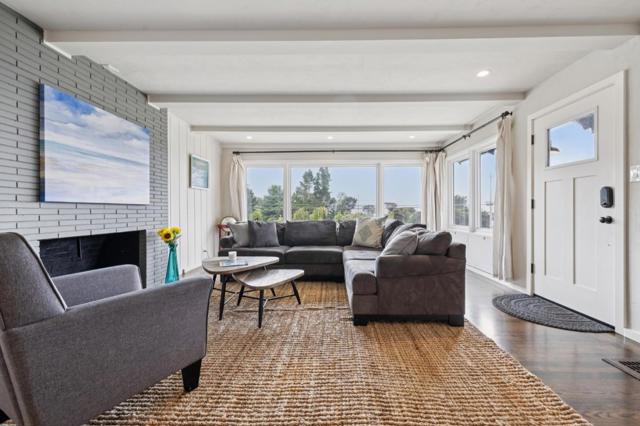 3279 N Cabrillo Highway, Half Moon Bay CA: https://media.crmls.org/mediaz/0830a921-680e-463b-b90d-f8eaa4a3d223.jpg
